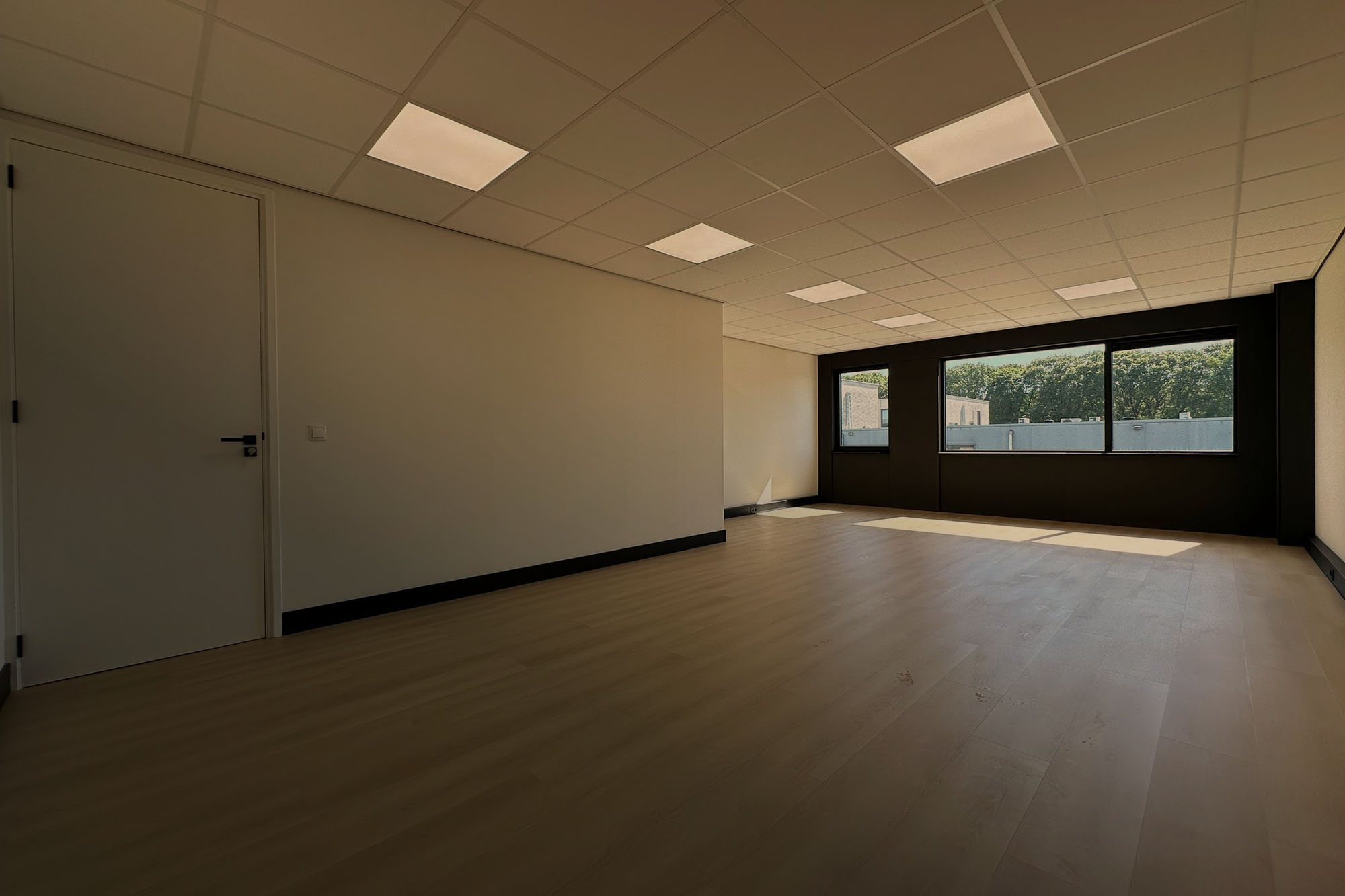 Aanbod   Aphroditestraat 1 05 Tilburg, Tilburg  Raimond Weenink Bedrijfsmakelaardij 0011 Screenshot 2024 11 28 at 10.46.